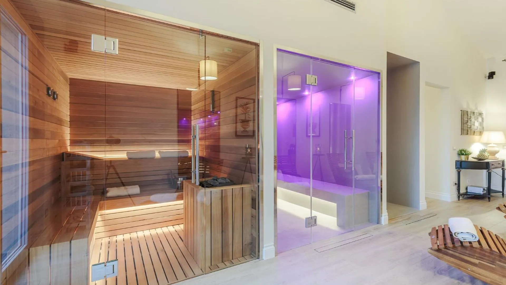 Villa Asti: Where Luxury Meets Limitless View Capannori
