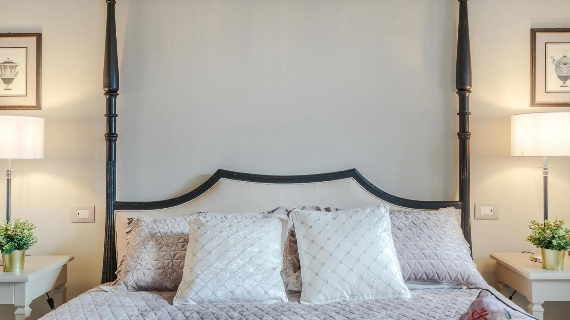 Villa Asti: Where Luxury Meets Limitless View Capannori